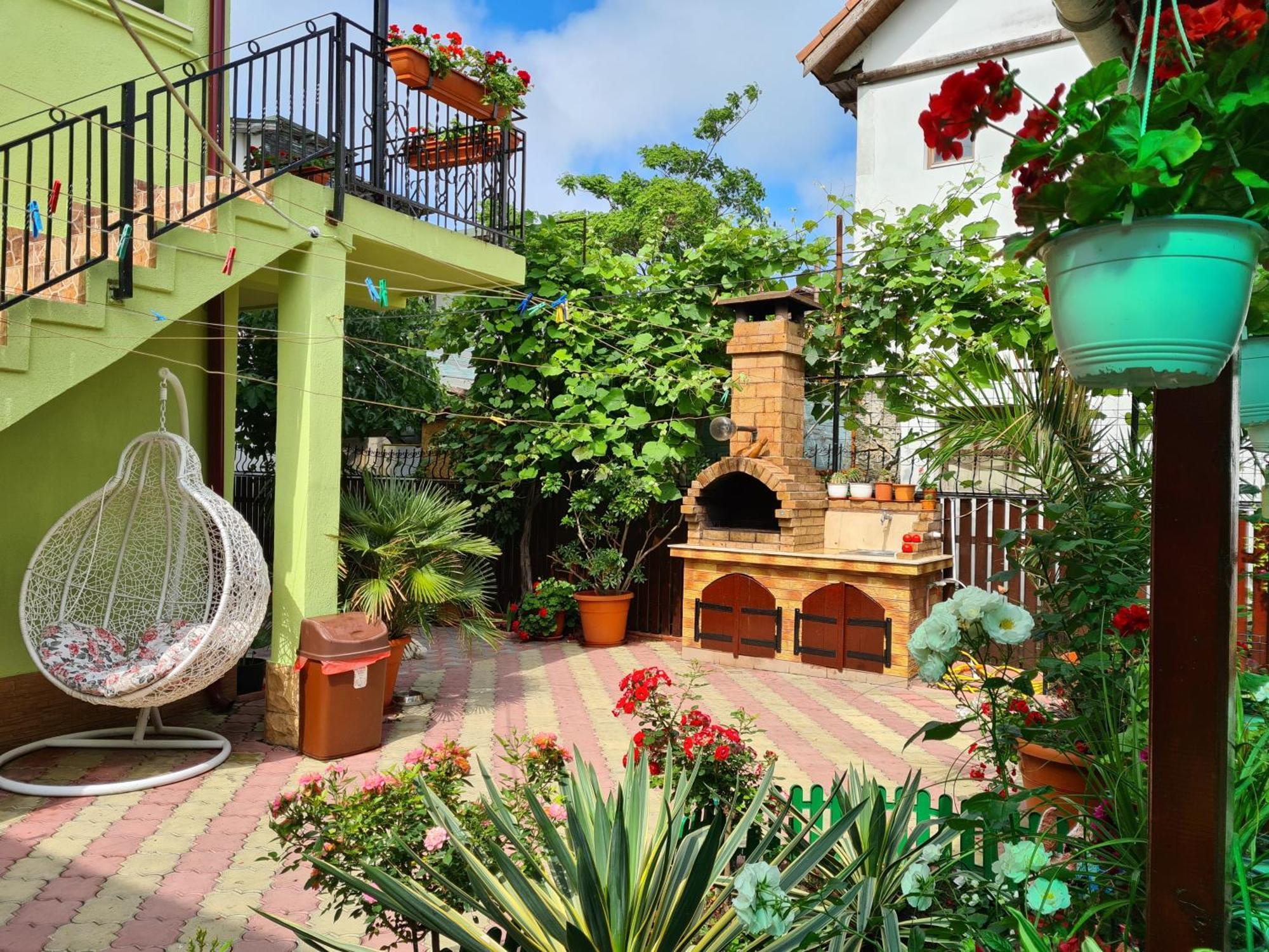 מלון Două Mai Casa Bianca מראה חיצוני תמונה