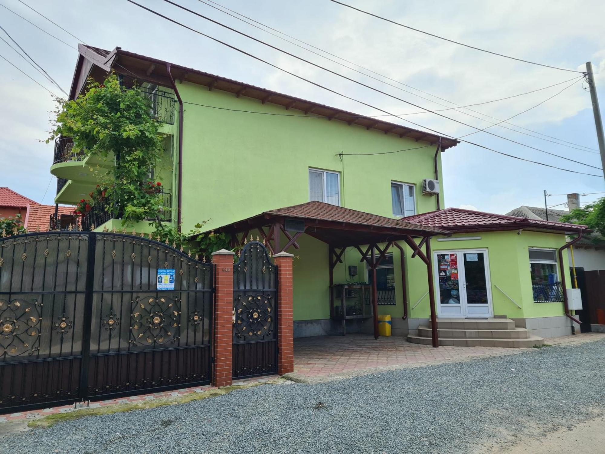 מלון Două Mai Casa Bianca מראה חיצוני תמונה